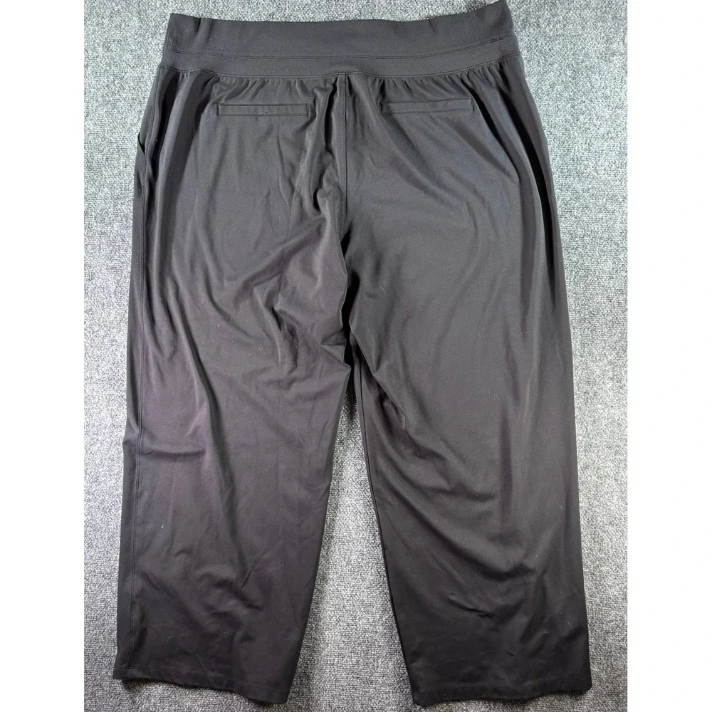 Athleta Crop Yoga Pants Womens 1X Black Wide Leg Pockets Plus Size Athleisure